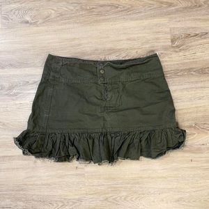 Vintage Y2K 90s green army vibes mini skirt